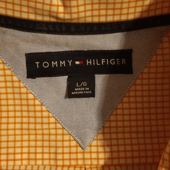 Tommy hilfiger shirt - Picture 5 of 8